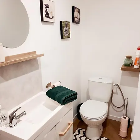 Holiday home Maison Confortable A 60 M², Terrasse *